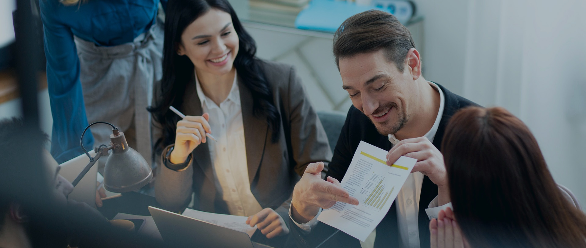 為企業(yè)提供咨詢(xún)及認(rèn)證，讓企業(yè)省時(shí)省心